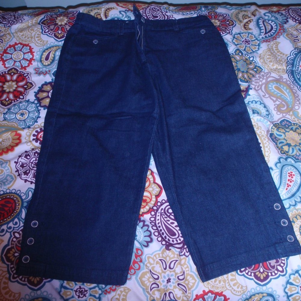 Ladies Karen Scott Capri - Size 12